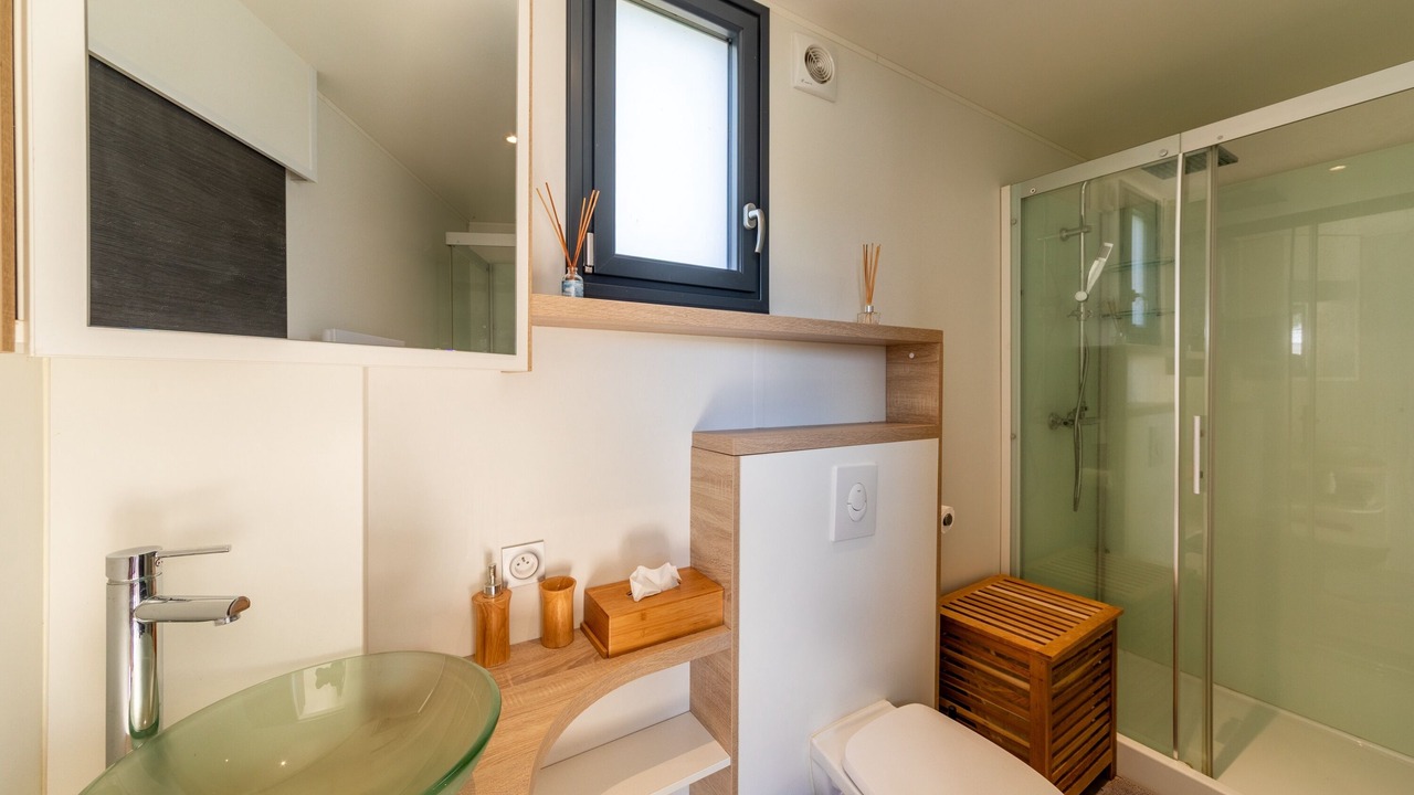 Photo of Bathroom in Tourtres