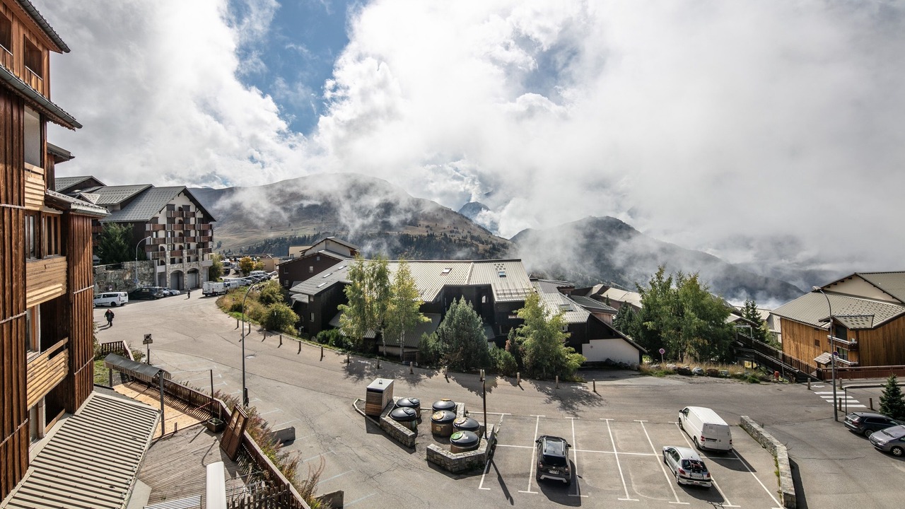 Photo of Others in Eclose-Est