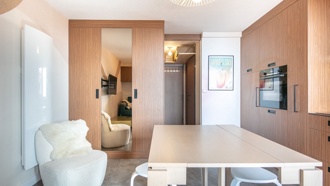 Photo of Others in Eclose-Est