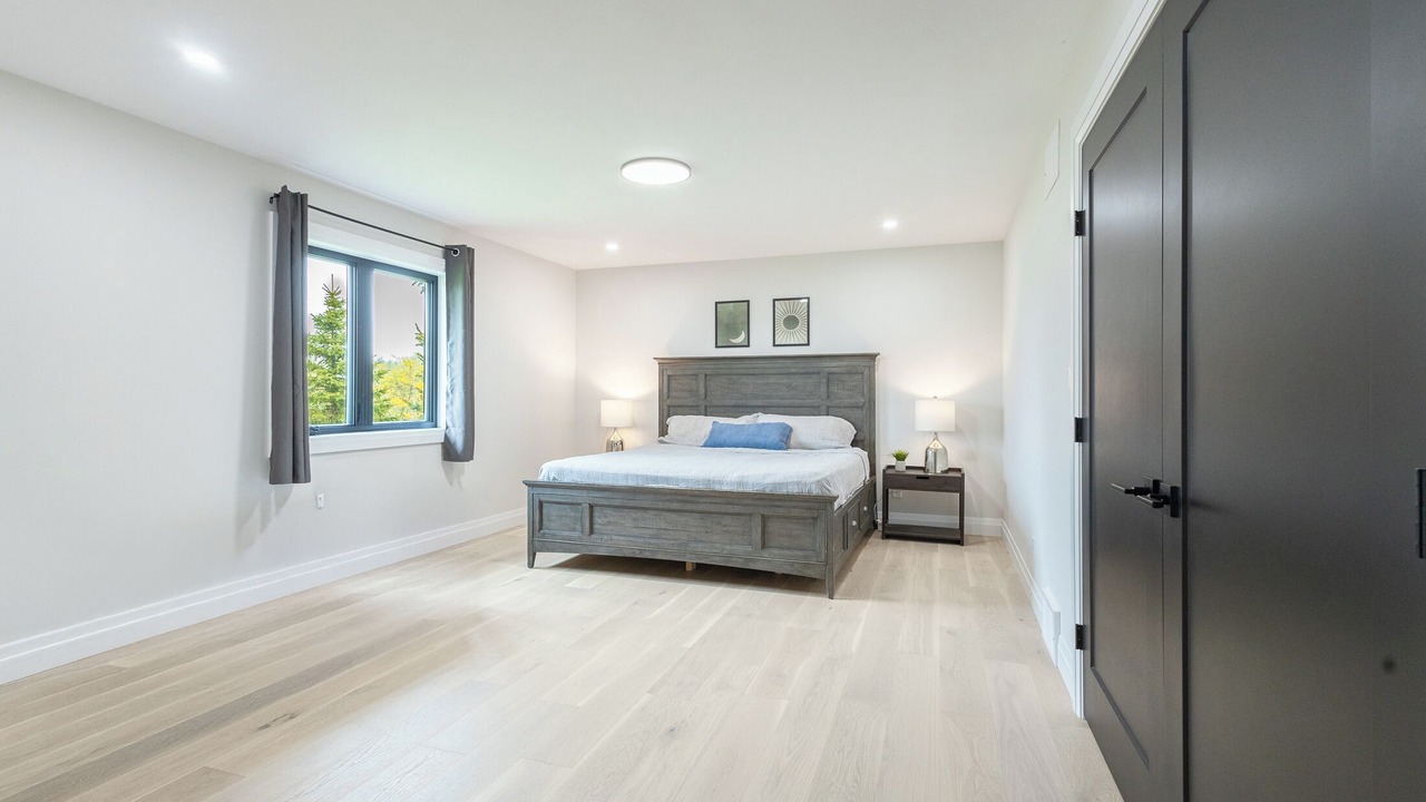 Photo of Bedroom in Huron East