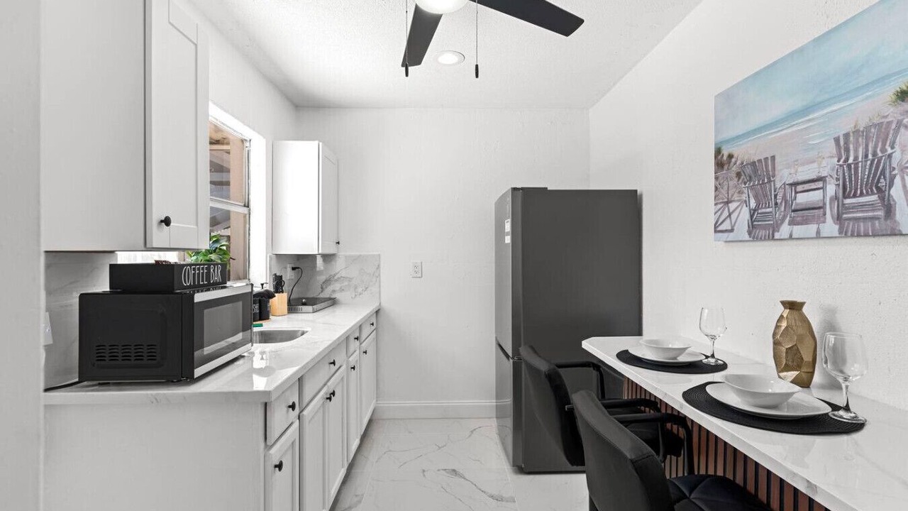 Photo of Kitchen in Bay Crest Park