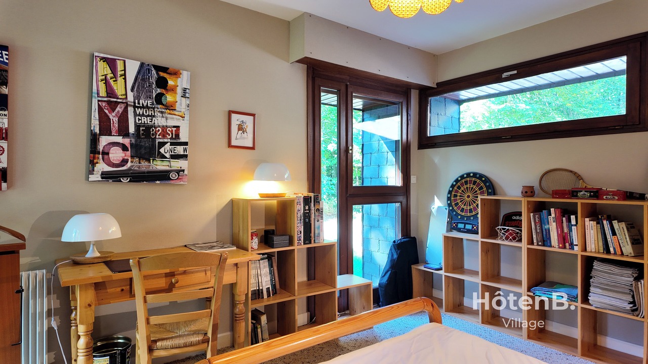 Photo of Bedroom in Feytiat