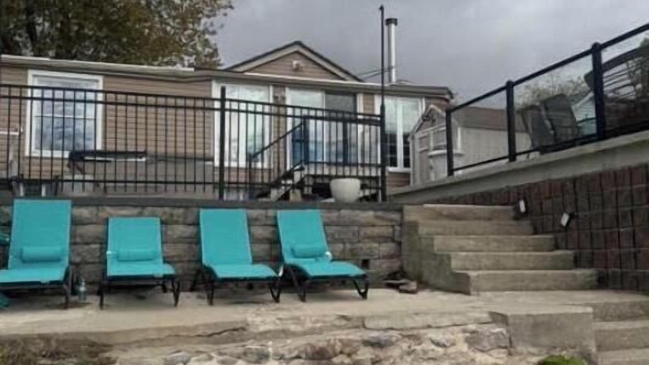 Photo of Patio Balcony in Selkirk