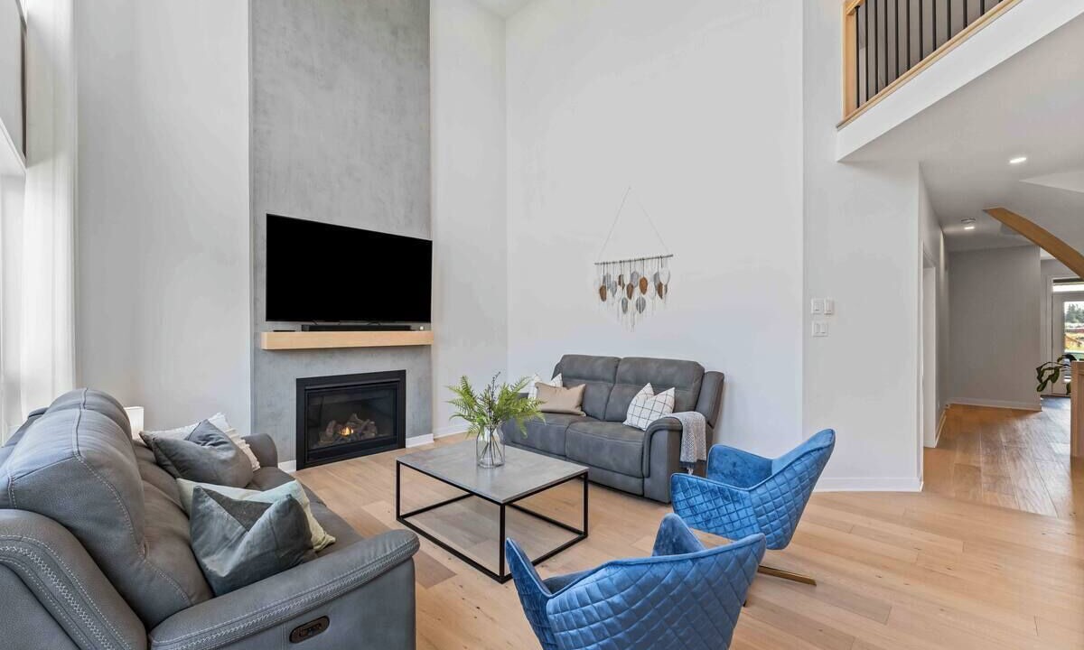 Photo of Livingroom in Ottawa Division