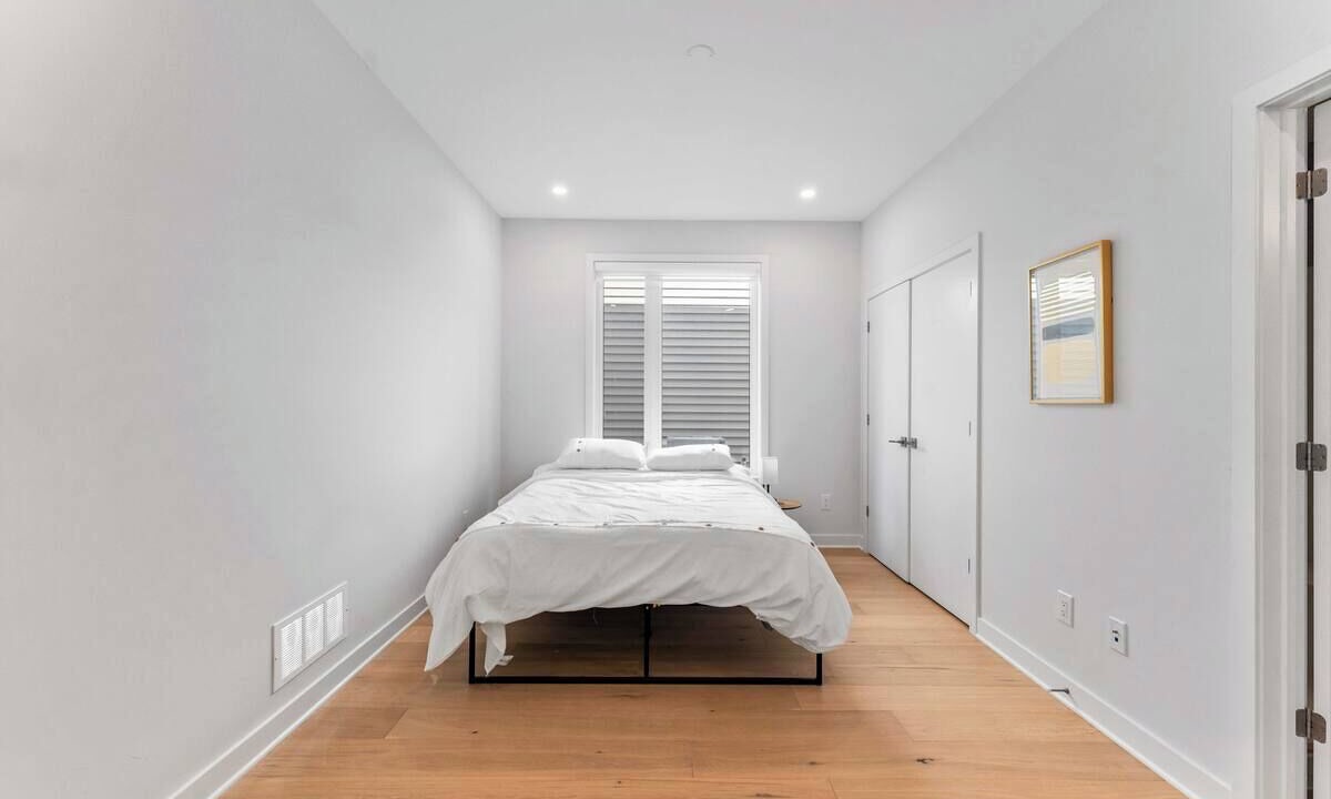 Photo of Bedroom in Ottawa Division