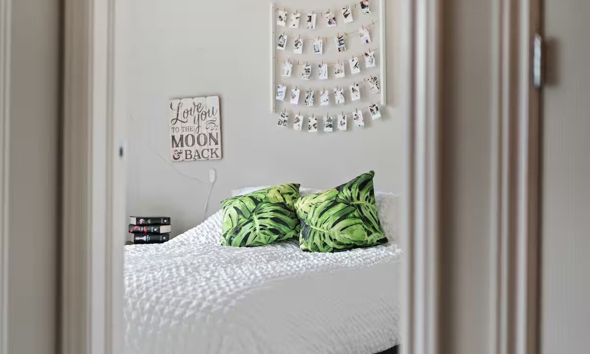Photo of Bedroom in Chapel Hill South