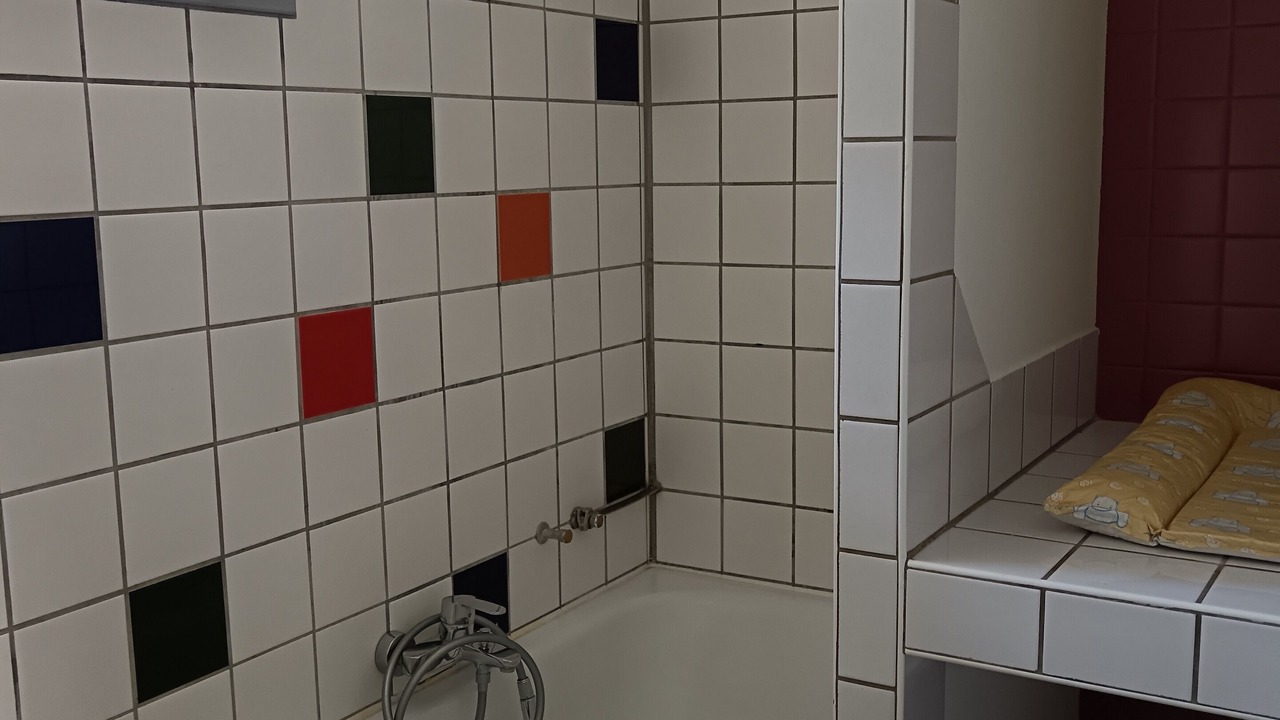 Photo of Bathroom in Lhomme