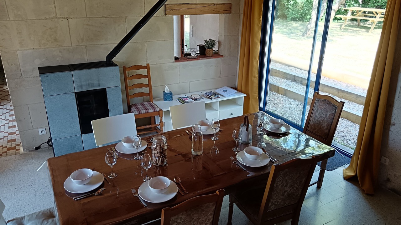 Photo of Others in Lhomme