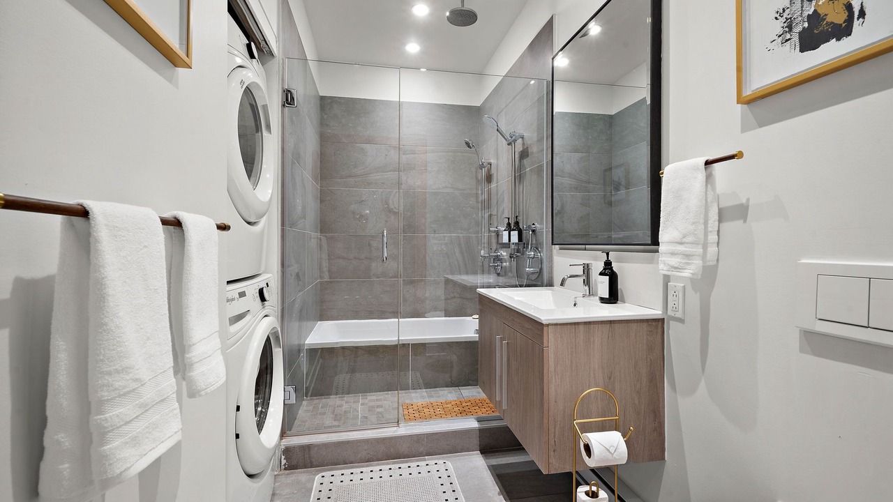 Photo of Bathroom in Old Montreal