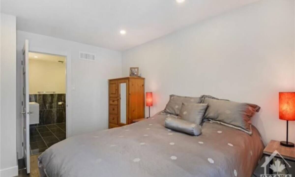 Photo of Bedroom in Elmvale - Eastway - Riverview - Riverview Park West