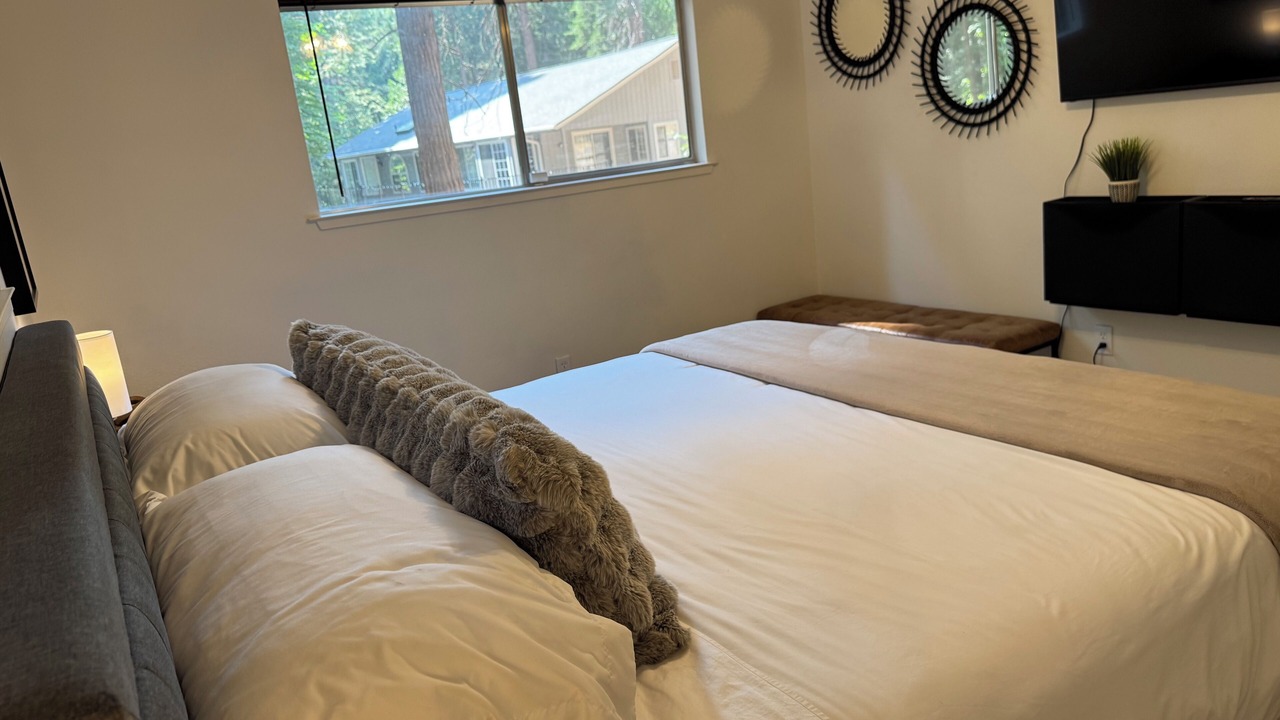 Photo of Bedroom in Apple Hill