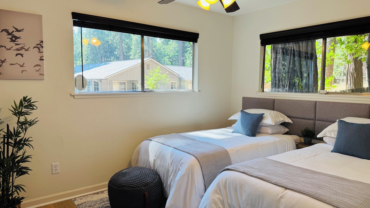 Photo of Bedroom in Apple Hill