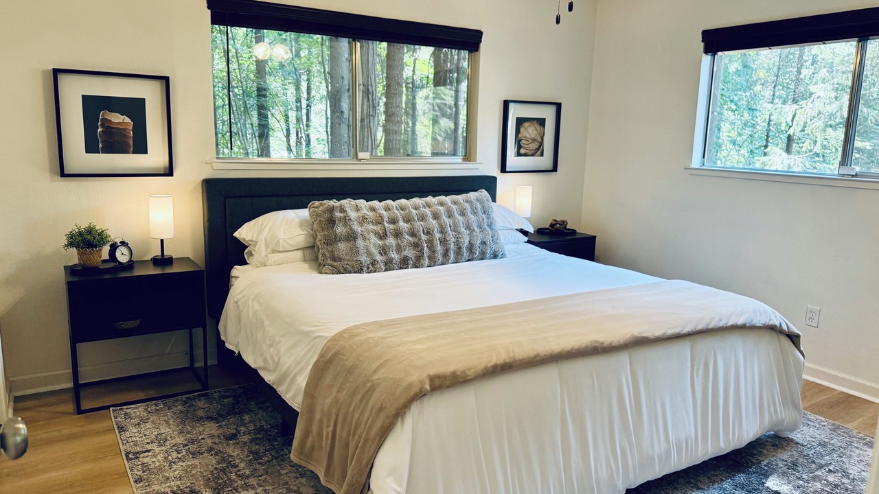 Photo of Bedroom in Apple Hill