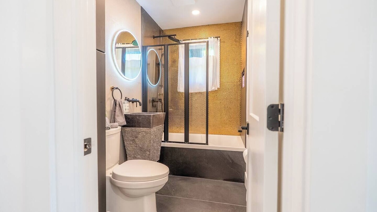 Photo of Bathroom in Ottawa Division