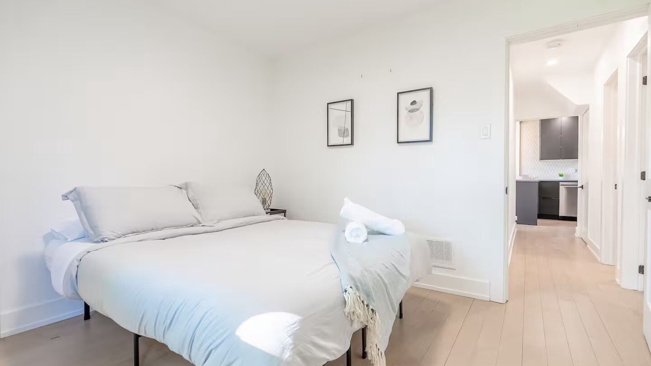 Photo of Bedroom in Ottawa Division
