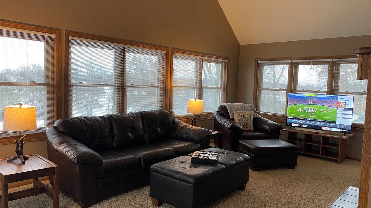 Photo of Livingroom in Apple River