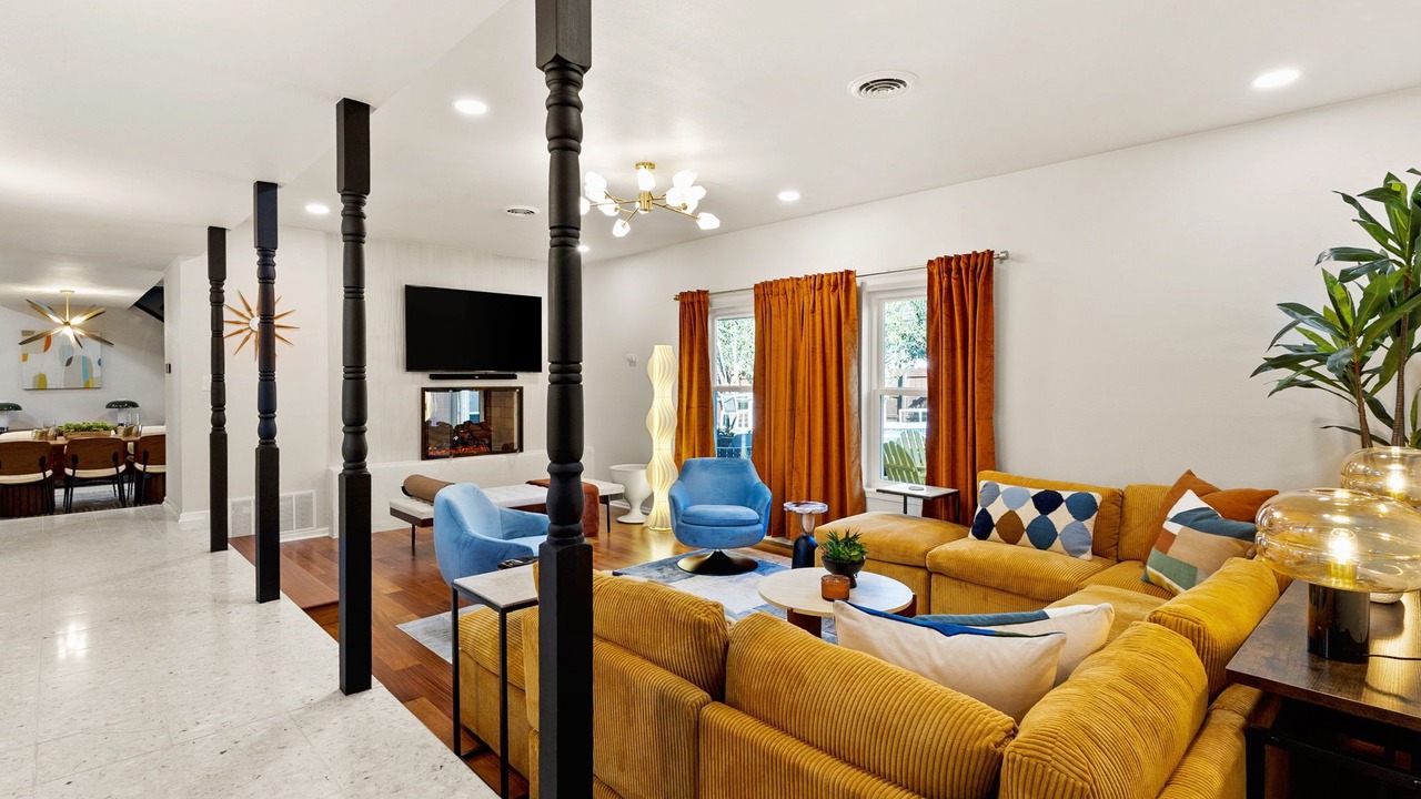 Photo of Livingroom in North San Antonio - SAT