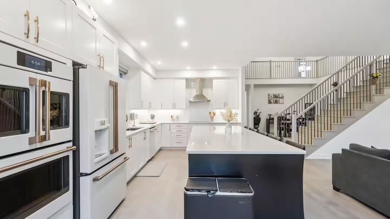 Photo of Kitchen in Ottawa Division