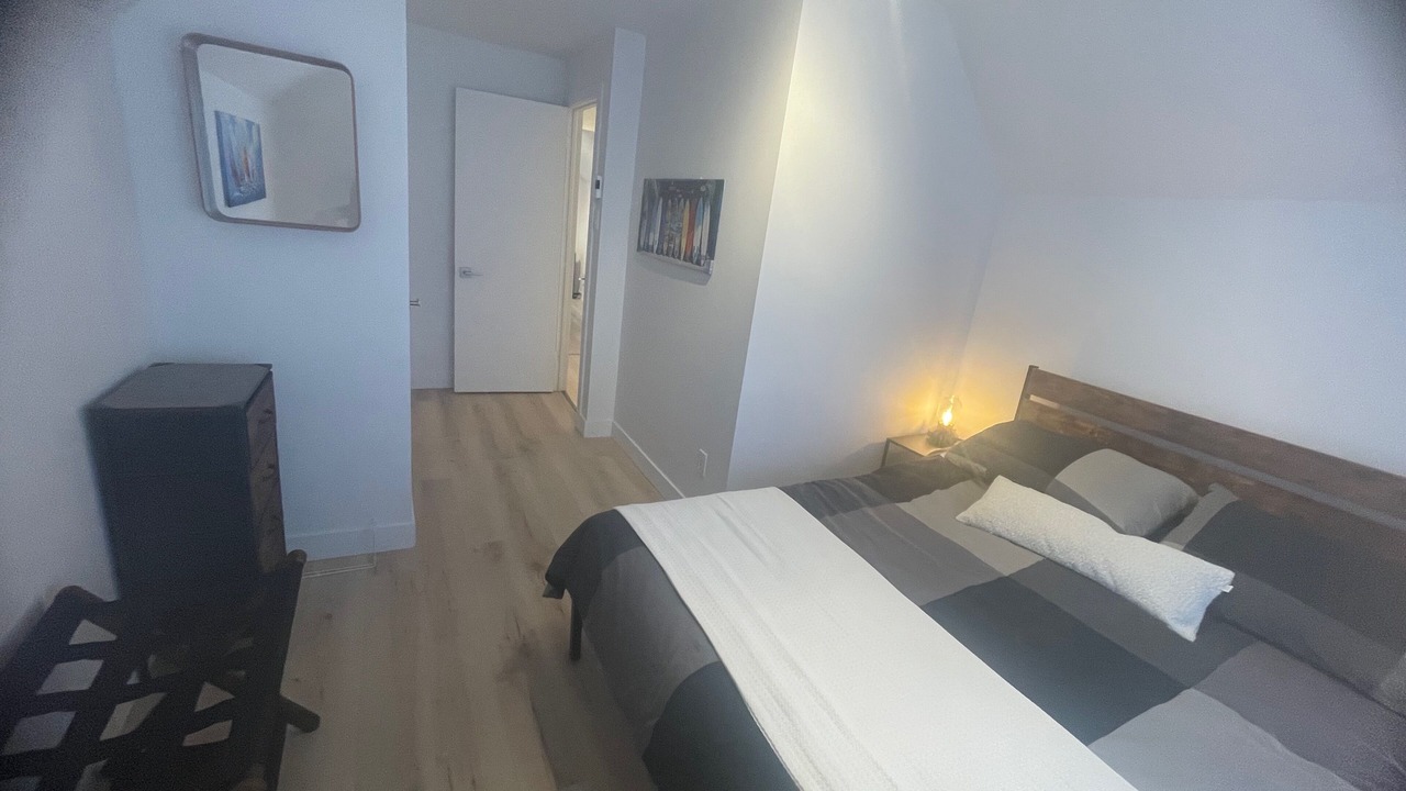 Photo of Bedroom in Saint-Pierre-de-l'lle-d'Orleans