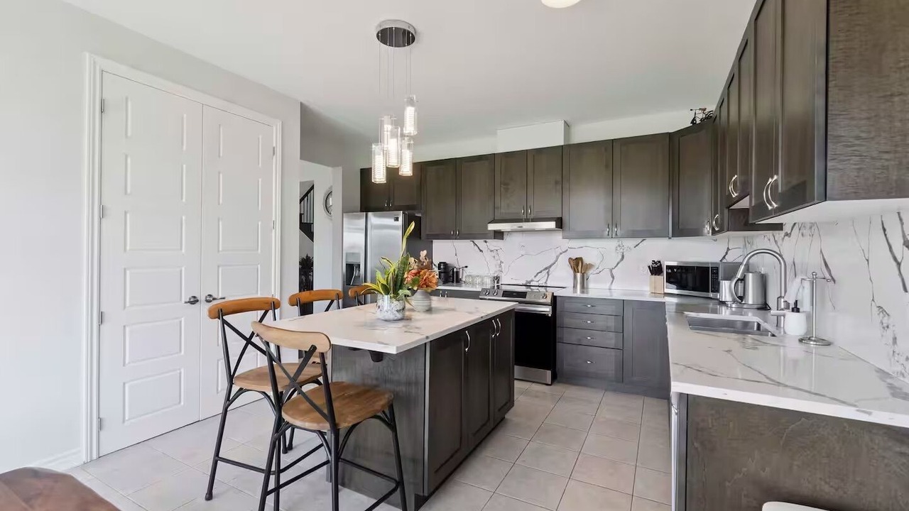 Photo of Kitchen in Ottawa Division