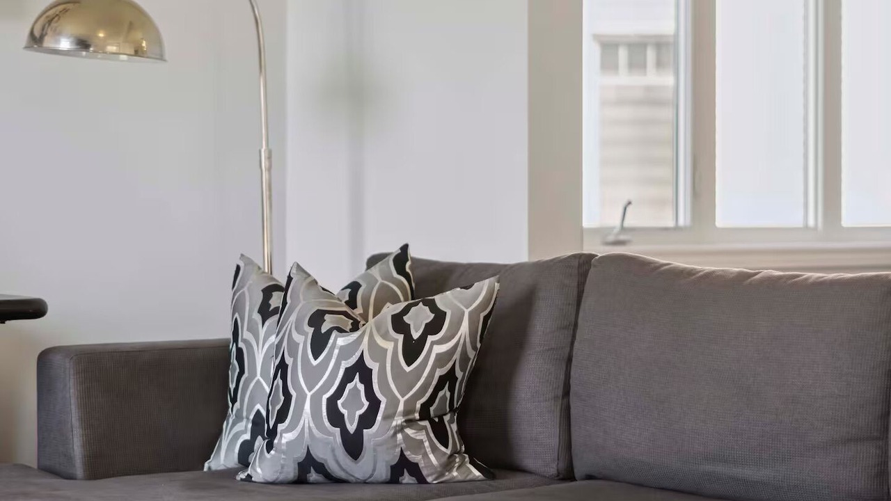 Photo of Livingroom in Ottawa Division