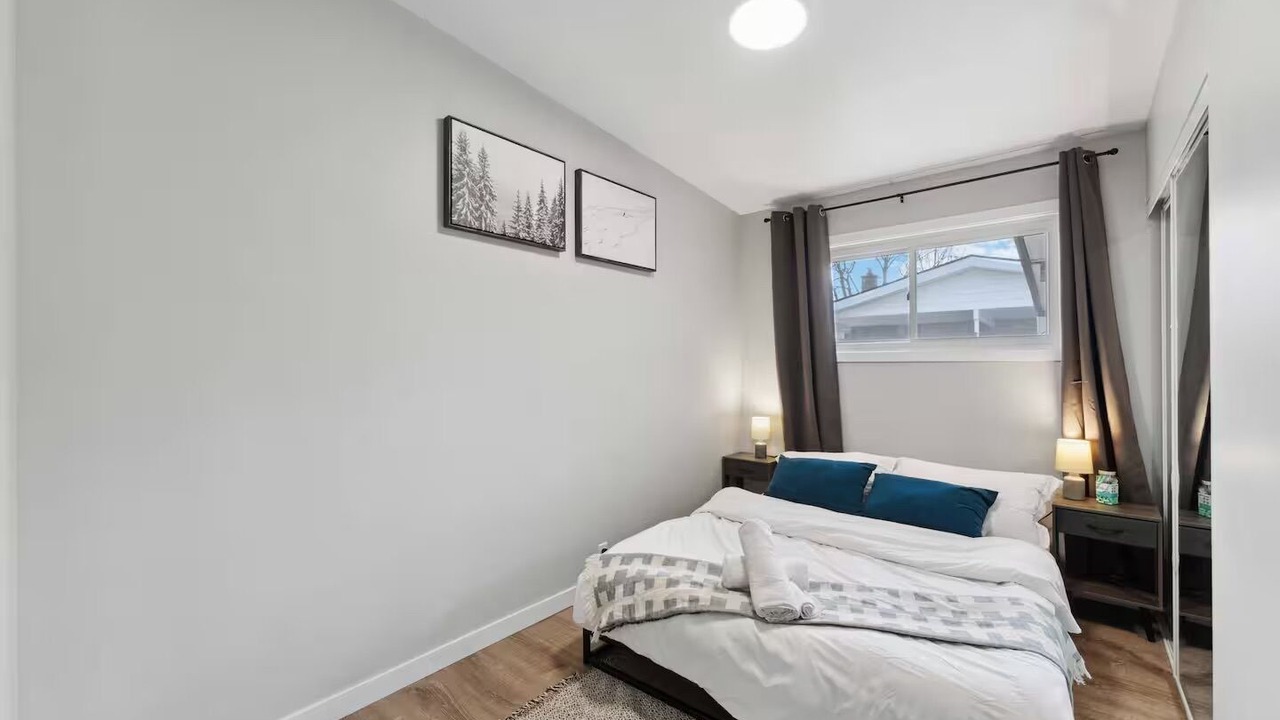 Photo of Bedroom in Ottawa Division