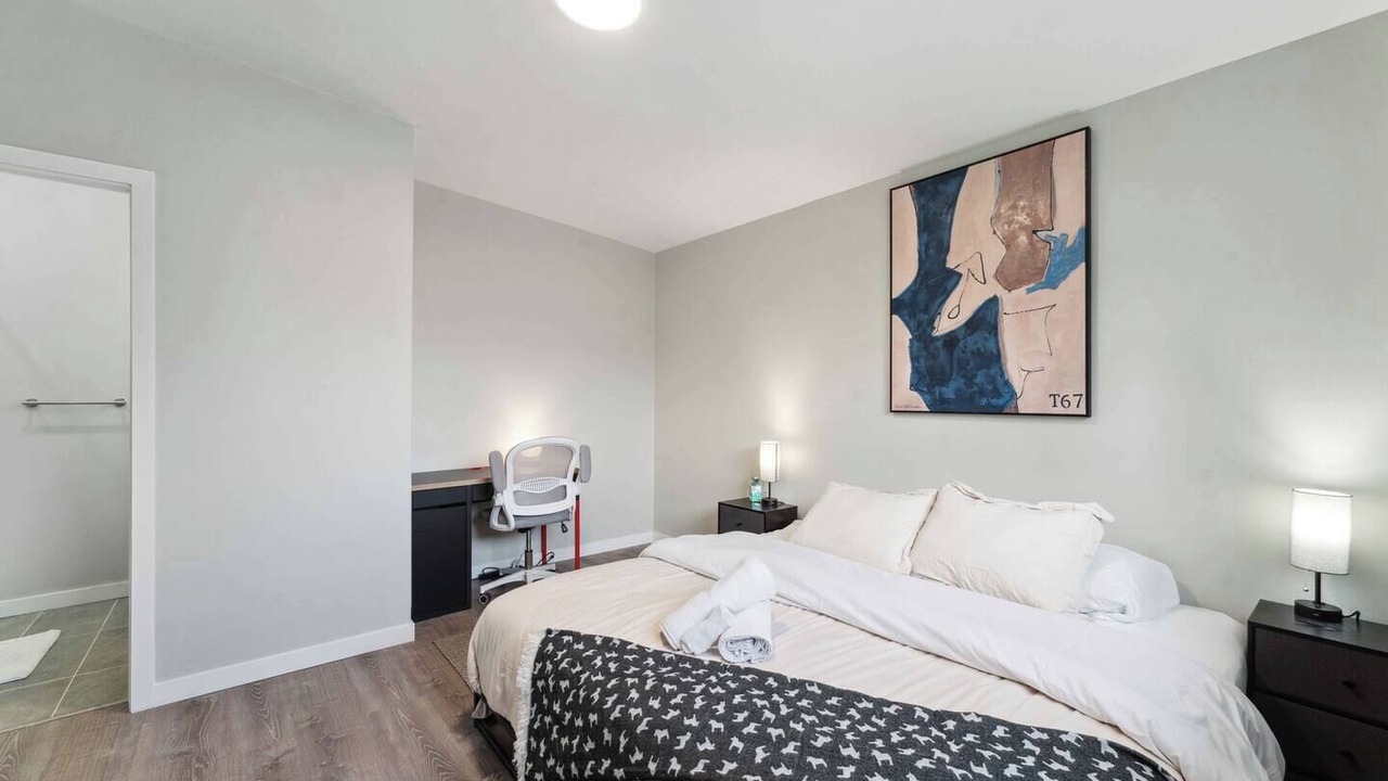 Photo of Bedroom in Ottawa Division