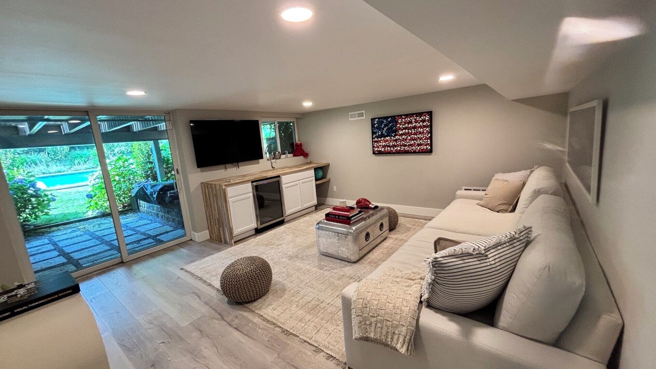 Photo of Livingroom in Shinnecock Hills