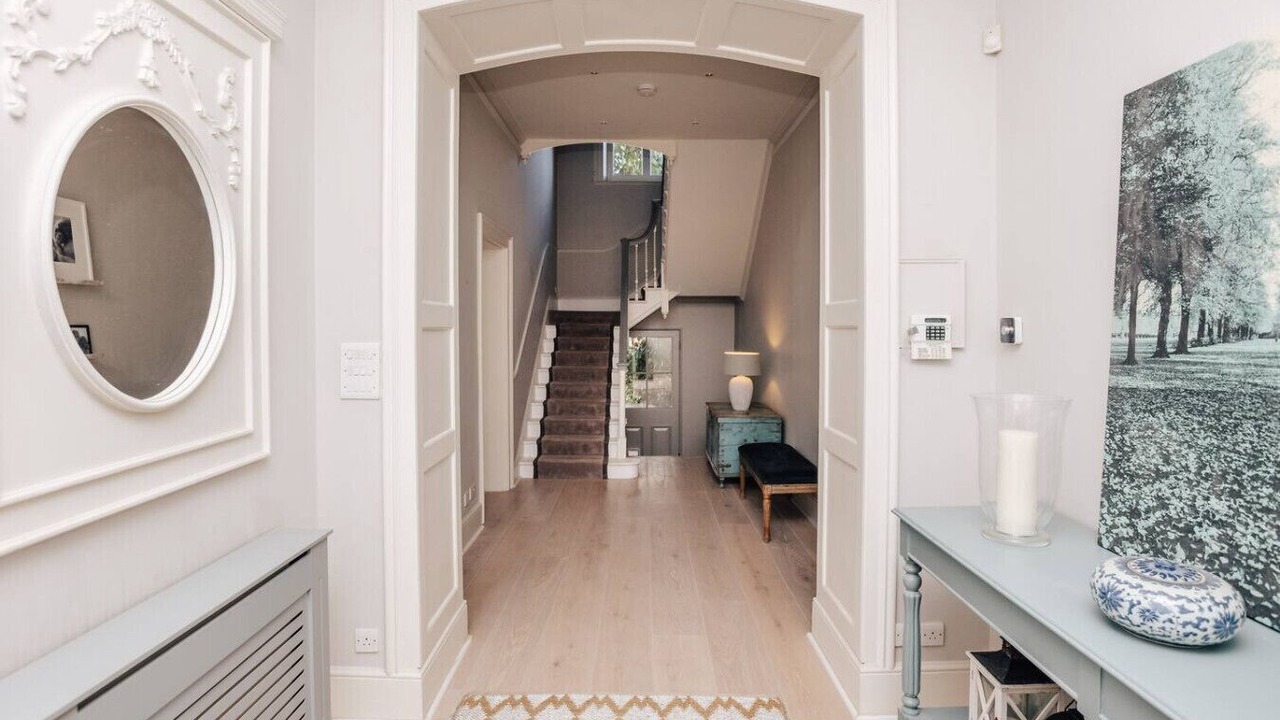 Photo of Others in Hurley