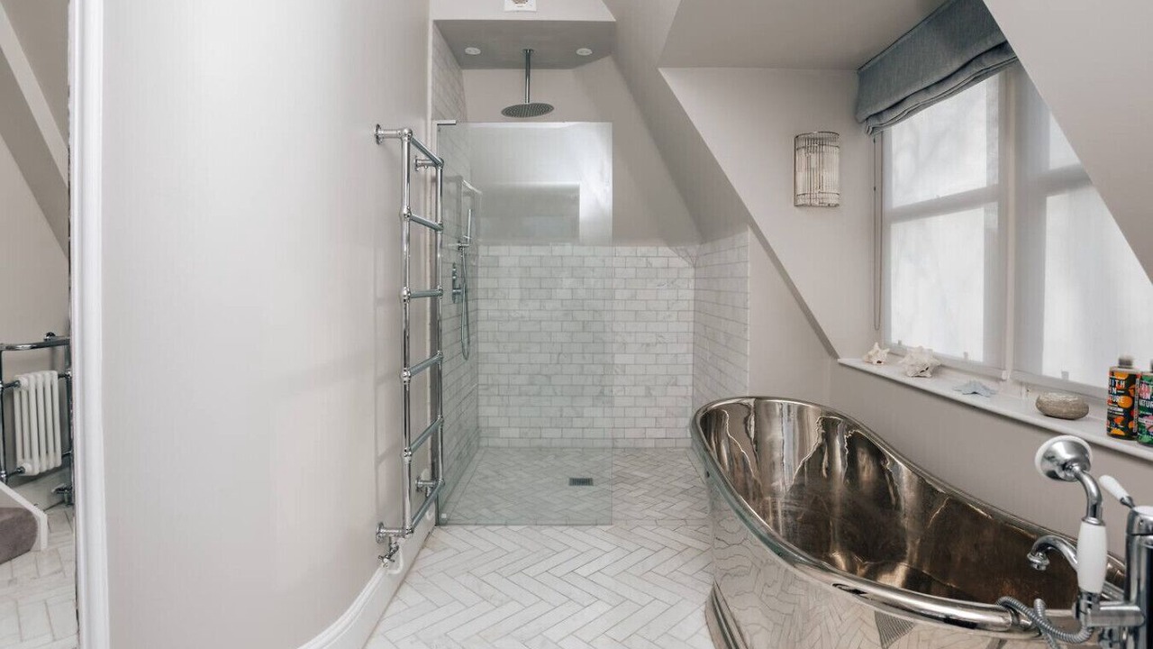 Photo of Bathroom in Hurley