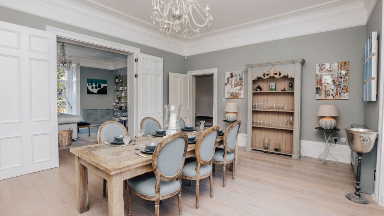 Photo of Others in Hurley