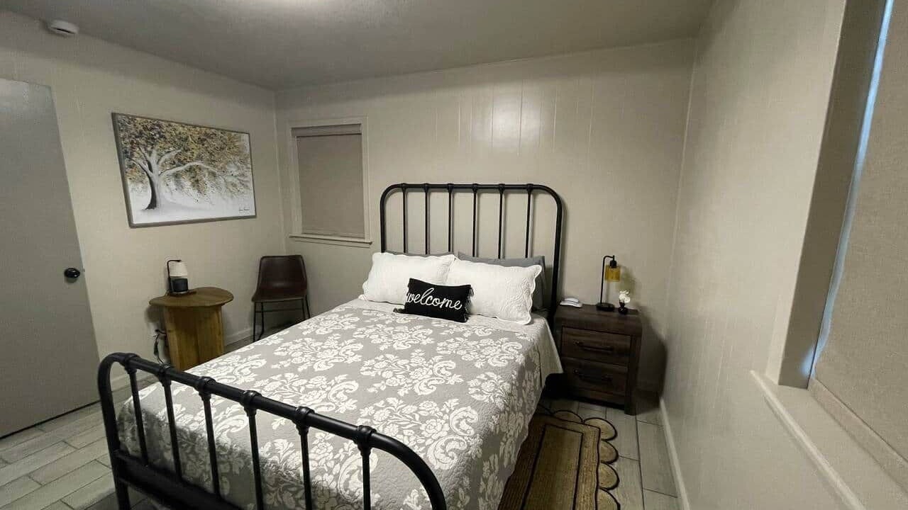 Photo of Bedroom in Hugo