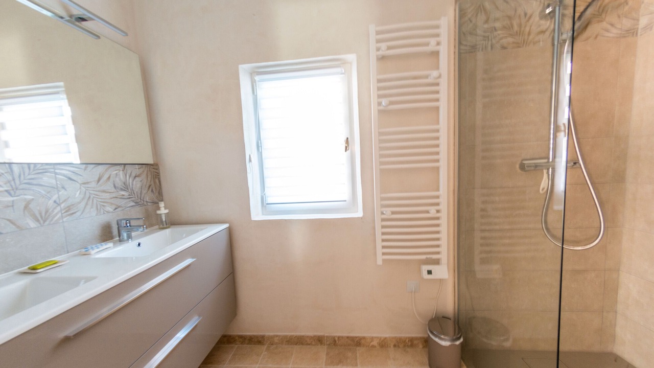 Photo of Bathroom in Tulette