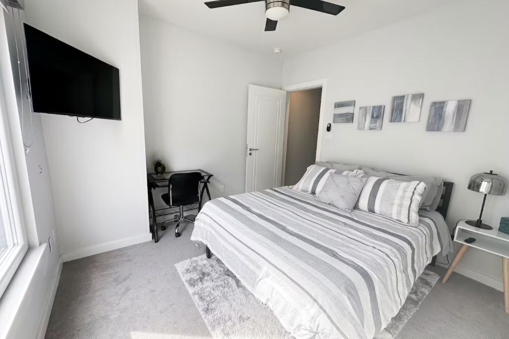 Photo of Bedroom in Shady Acres