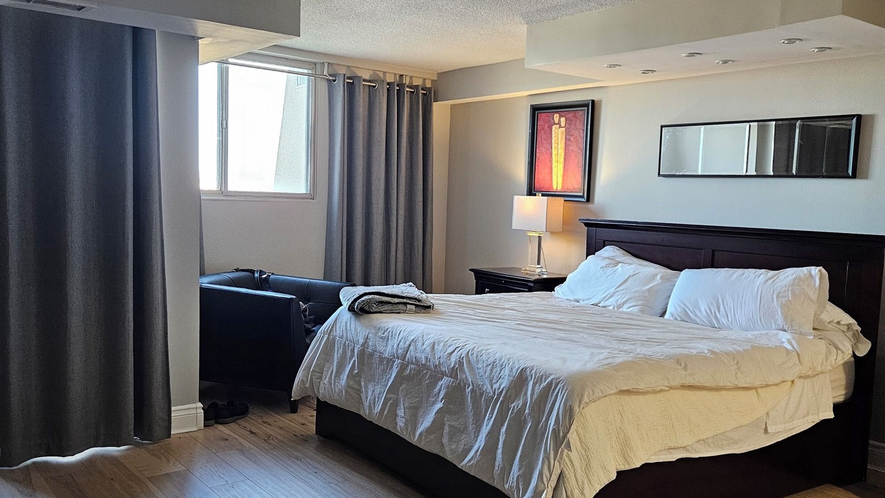 Photo of Bedroom in Downtown London