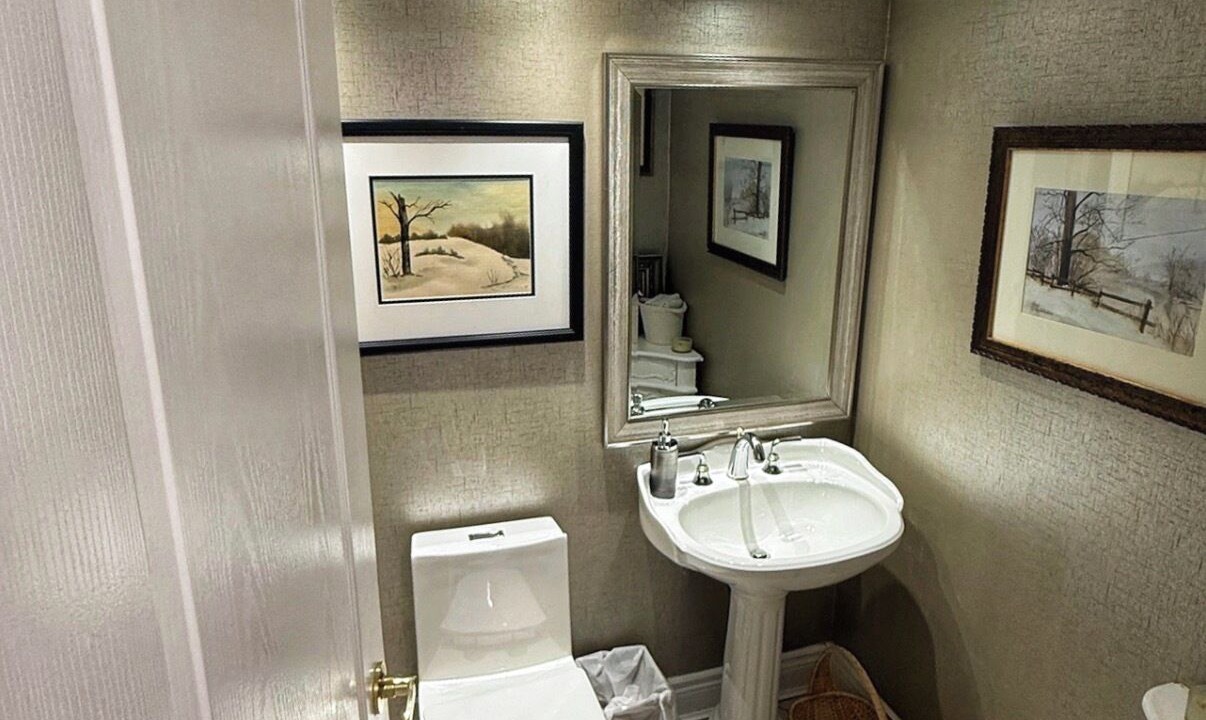 Photo of Bathroom in Downtown London