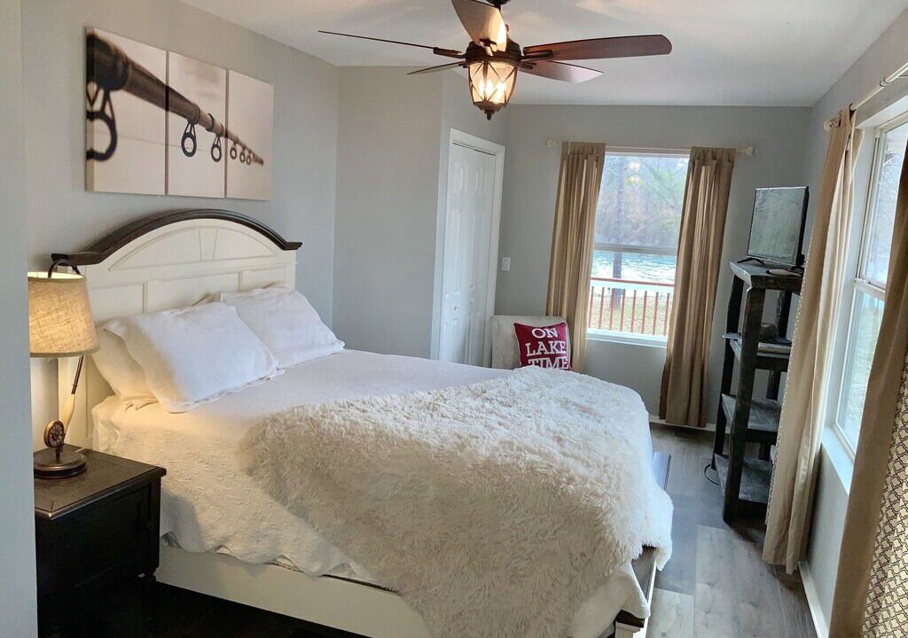 Photo of Bedroom in Dogwood