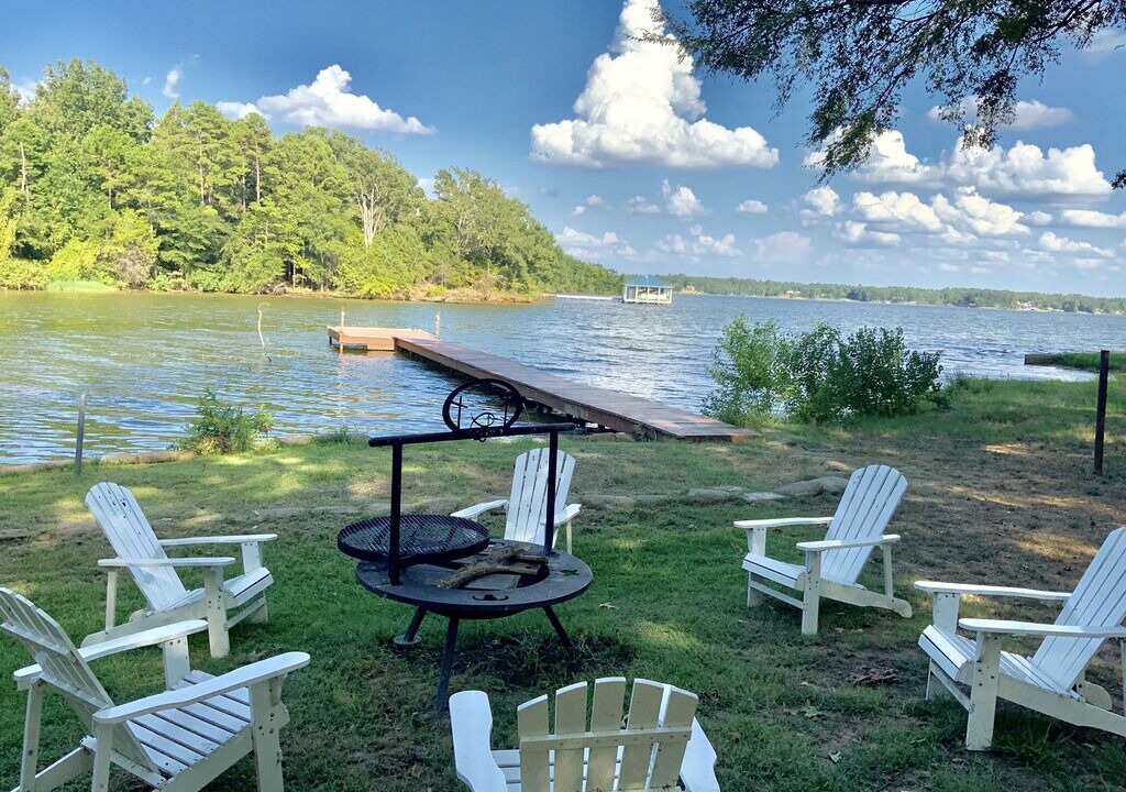 Photo of Outdoor in Dogwood