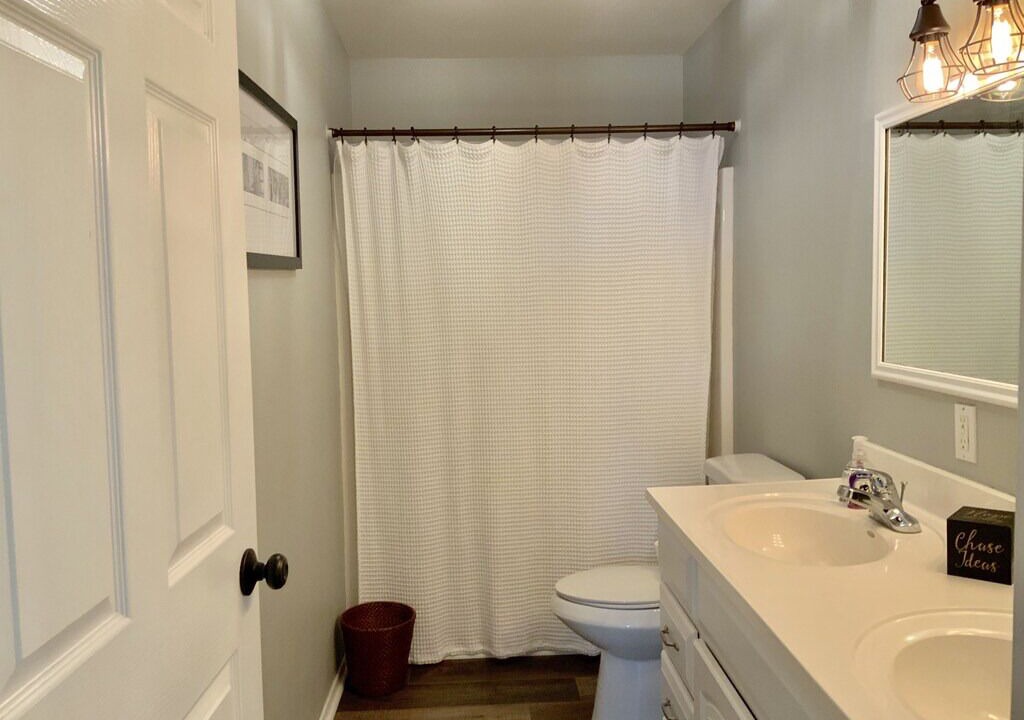 Photo of Bathroom in Dogwood