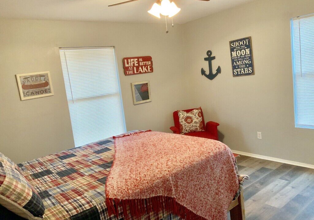 Photo of Bedroom in Dogwood