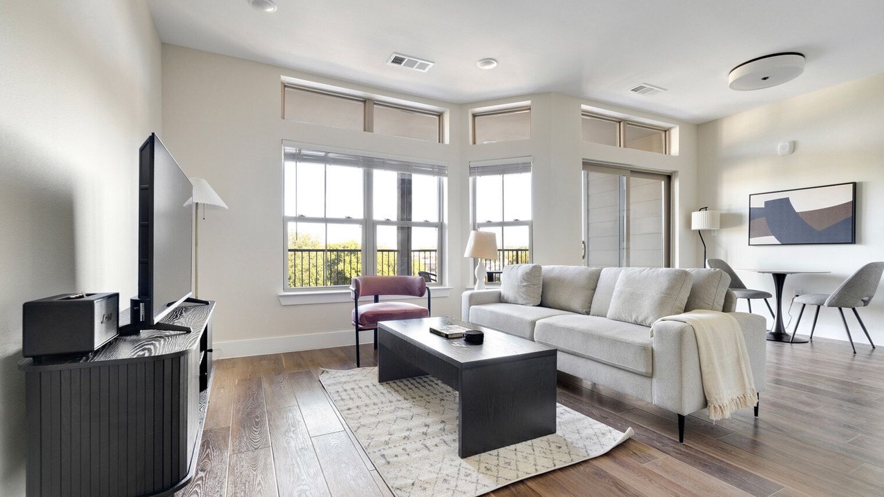 Photo of Livingroom in Scofield Farms