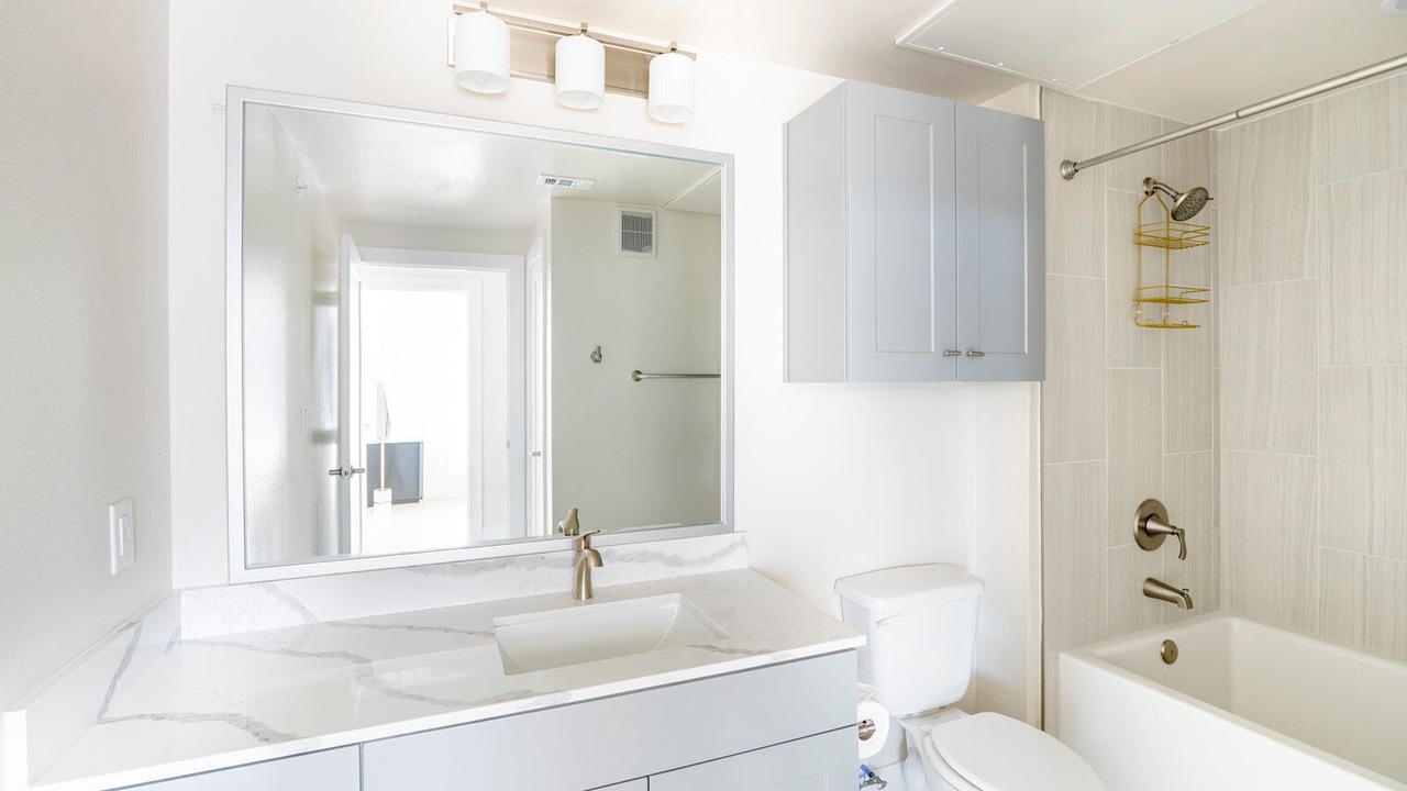Photo of Bathroom in Scofield Farms