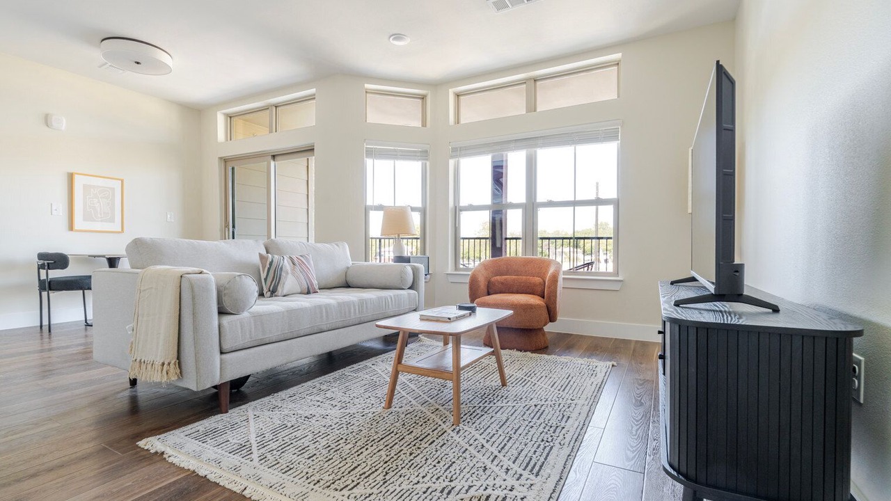 Photo of Livingroom in Scofield Farms