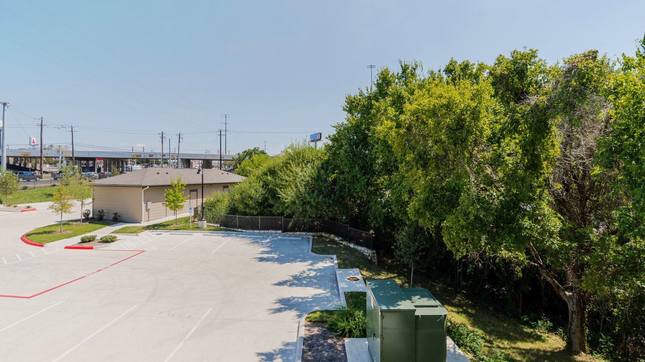 Photo of Outdoor in Scofield Farms