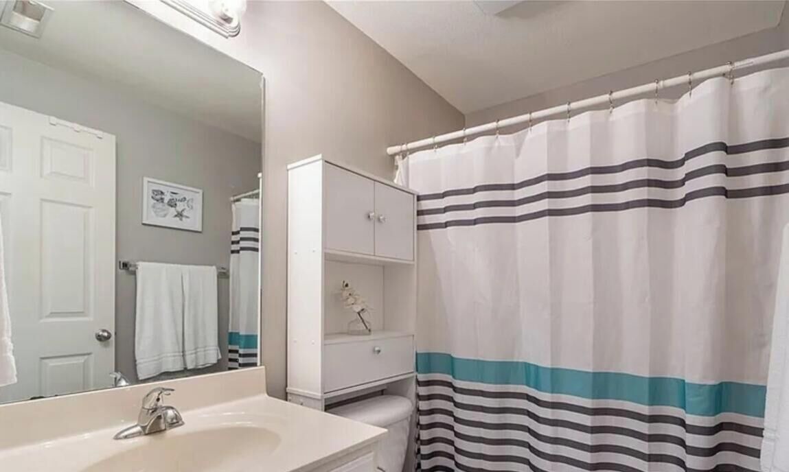 Photo of Bathroom in Camdenton