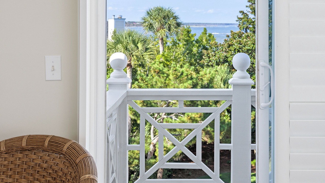 Photo of Patio Balcony in Ocean Point