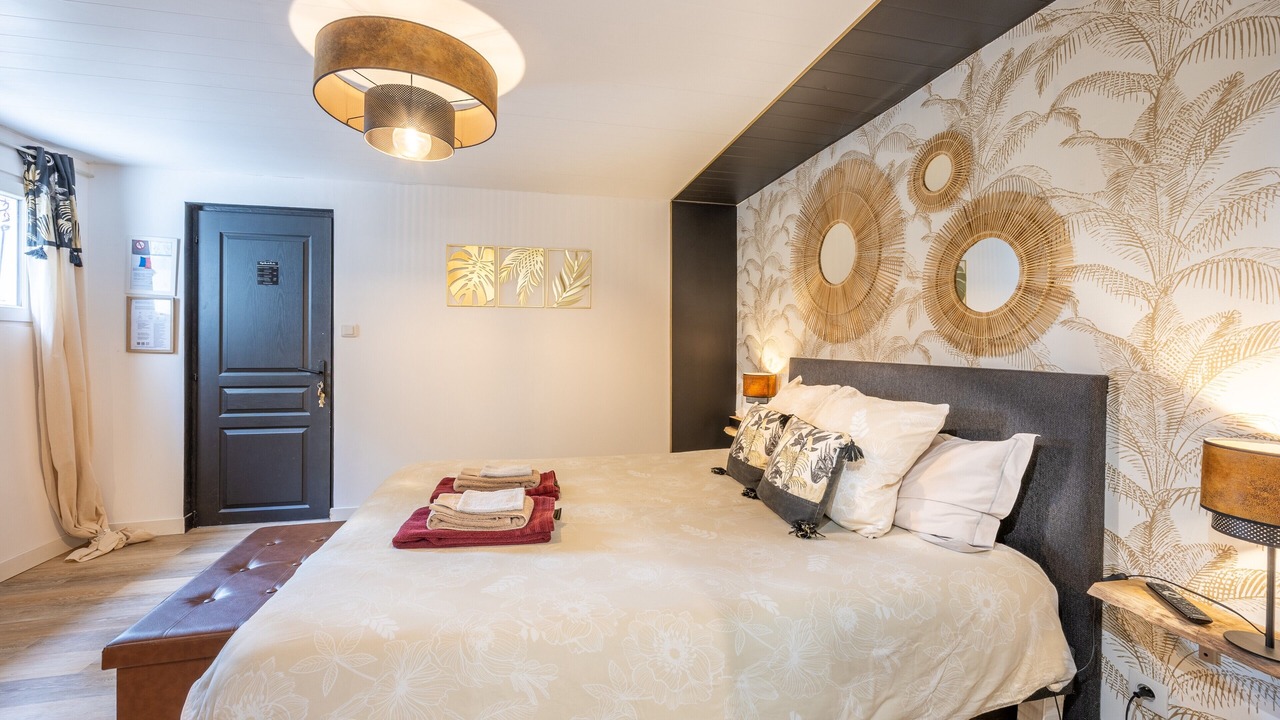 Photo of Bedroom in Saint-Michel-Mont-Mercure