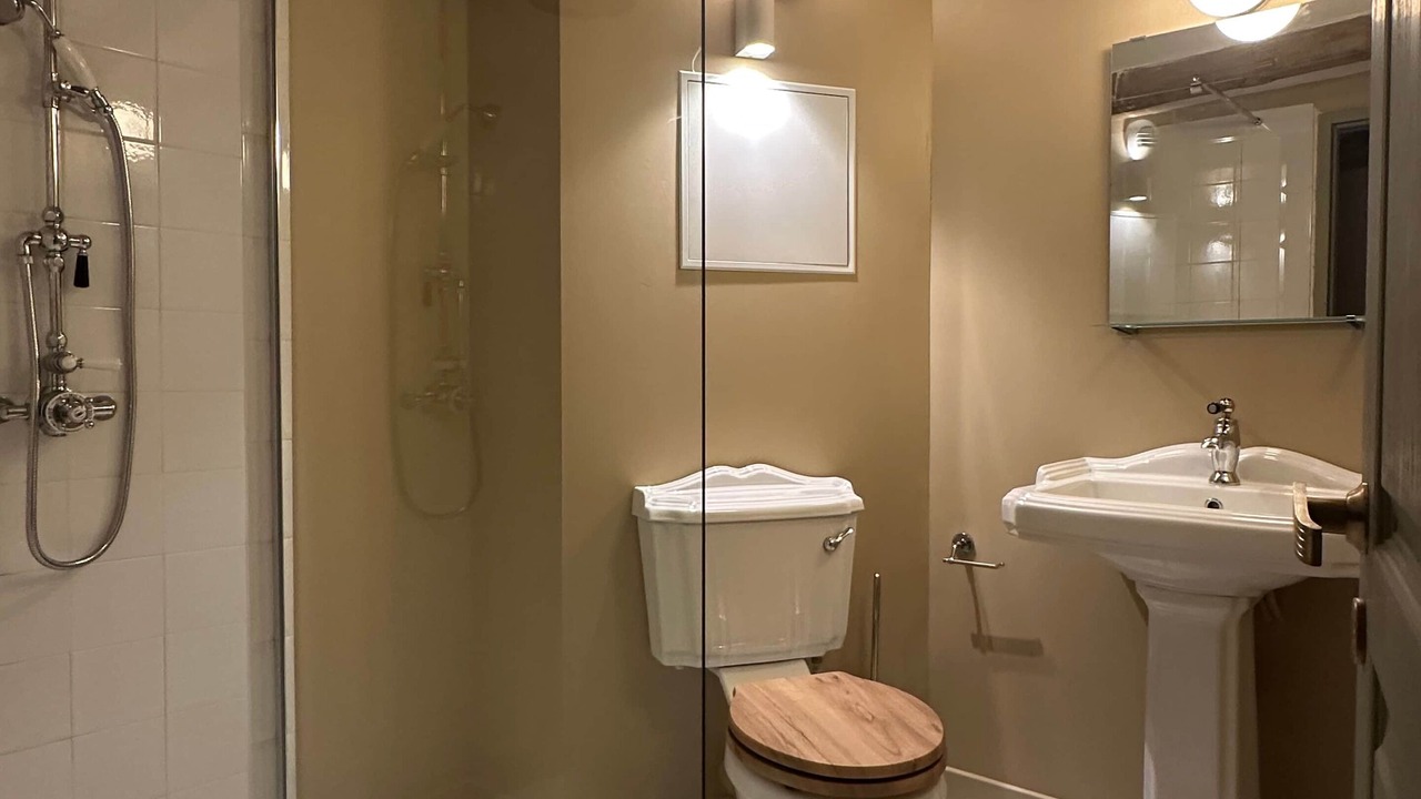 Photo of Bathroom in Azay-le-Rideau