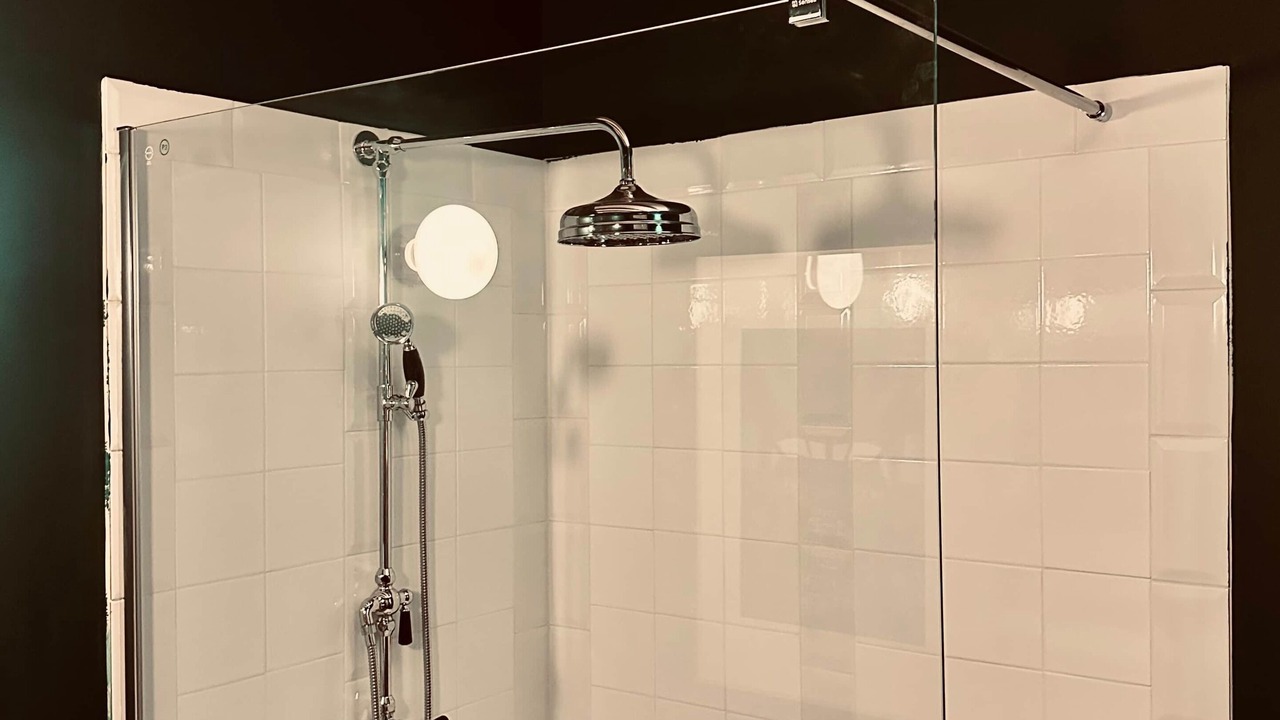 Photo of Bathroom in Azay-le-Rideau