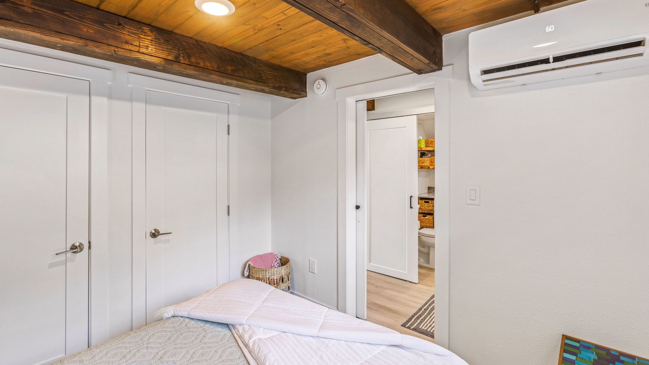 Photo of Bedroom in Agate